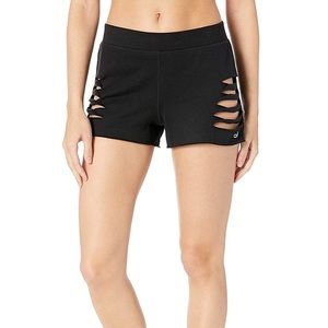 Alo Yoga Slay Short in Black
